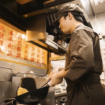 6年連続増収を力に変えて挑む。30種の麺で彩るロードサイドから、100店舗構想へ。